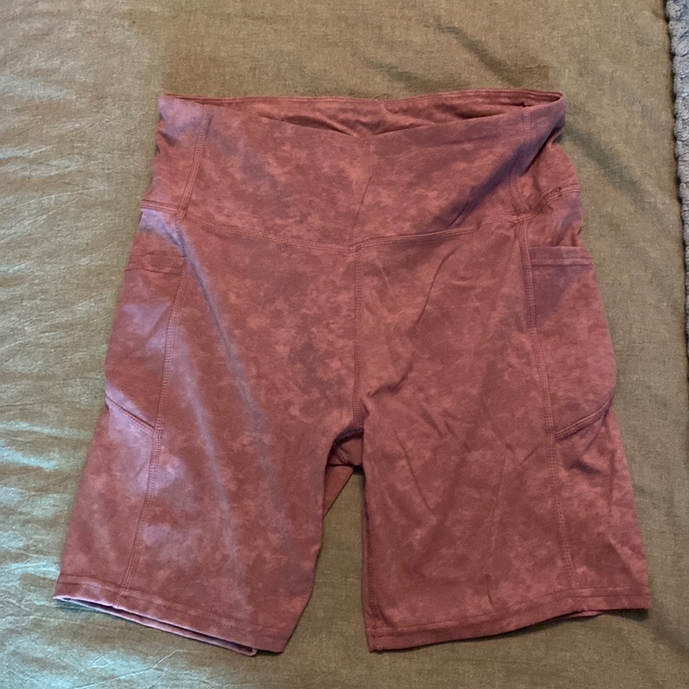 Purple bike shorts with pockets